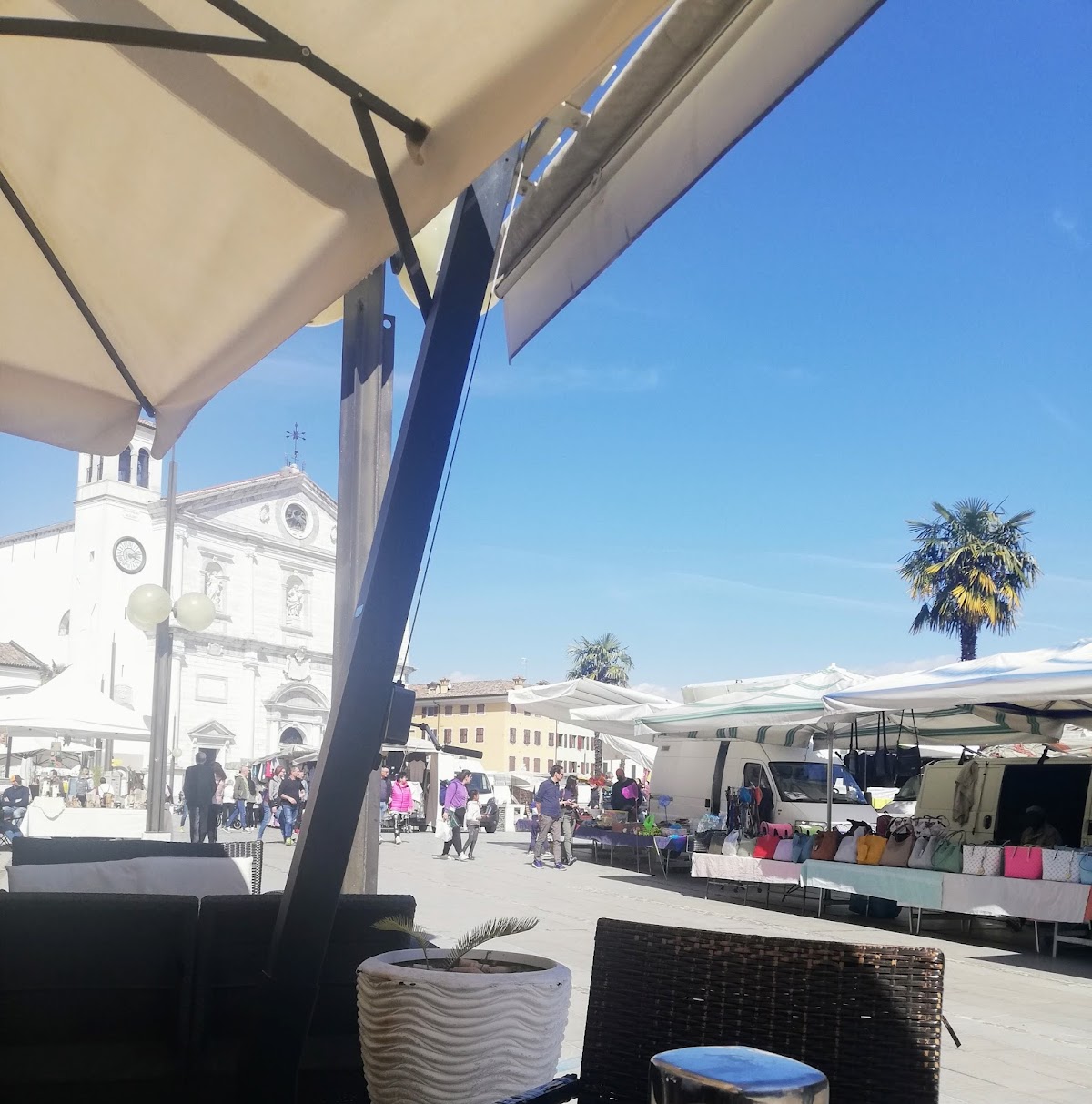 Ostarie Da Biele Ande — foto 1